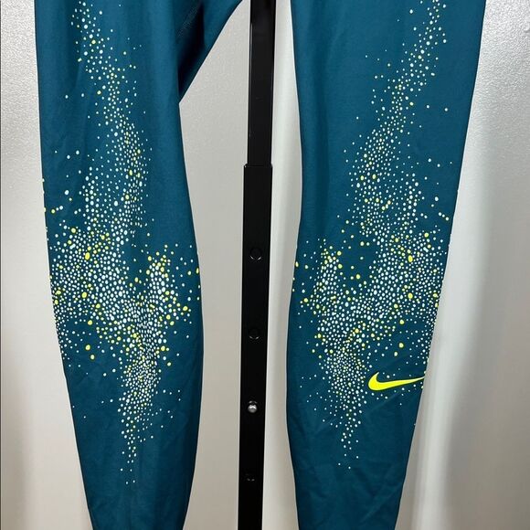 Nike Teal Leggings with Yellow Dots - Picture 5 of 6